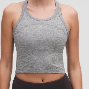 Swiftly Tech Cropped Racerback
Tank Top 2.0 size 6
